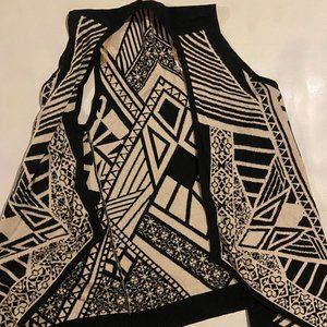 Flying Tomato Medium Tribal Wrap